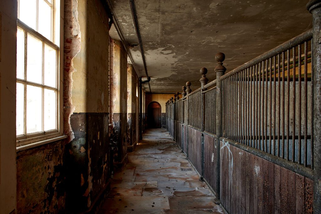 Stable Court